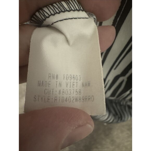 Rabbit Designs Women‎ Dress 8 Artsy Statement Sleeveless Fit Flared Midi V Neck - Picture 6 of 7